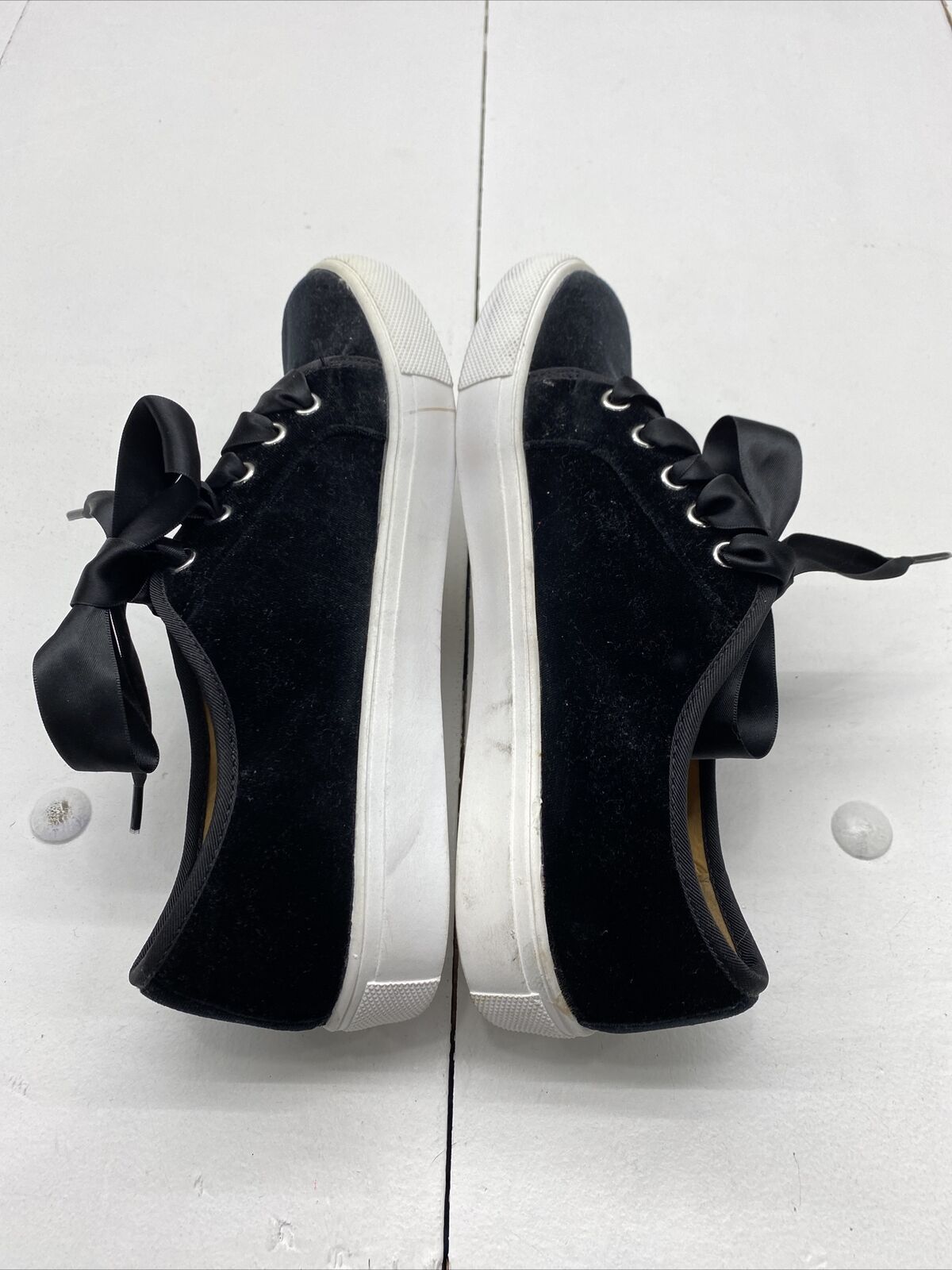 Vans Black Velvet Lace Up Tennis Shoes Womens Size 7 Mens Size 5.5 - Hope  Chest Thrift Store